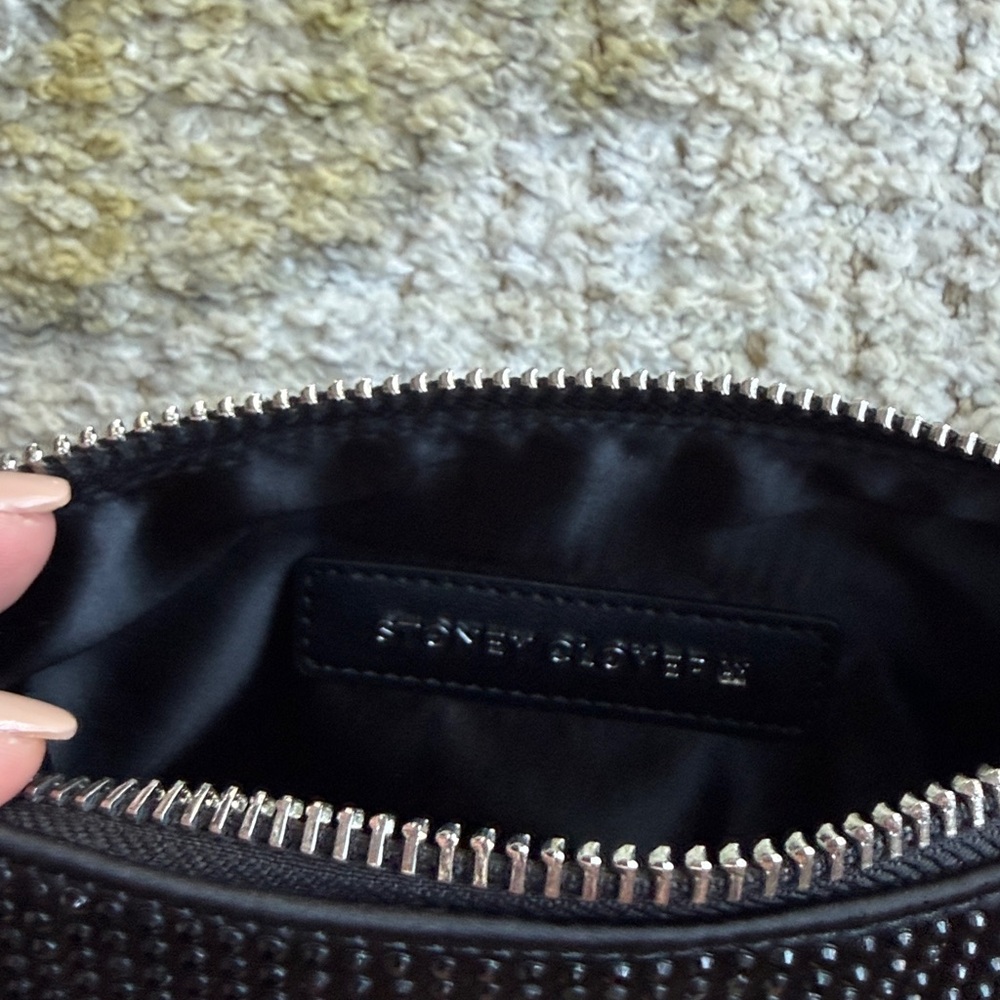 Stoney Clover Ln Pouch - Picture 4 of 8